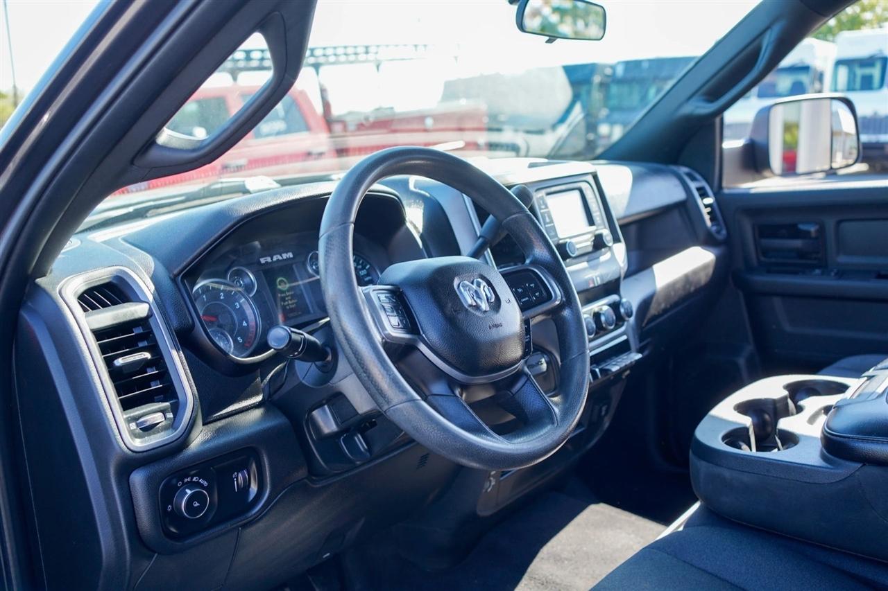 RAM 3500 Tradesman Crew Cab 4WD DRW 2021
