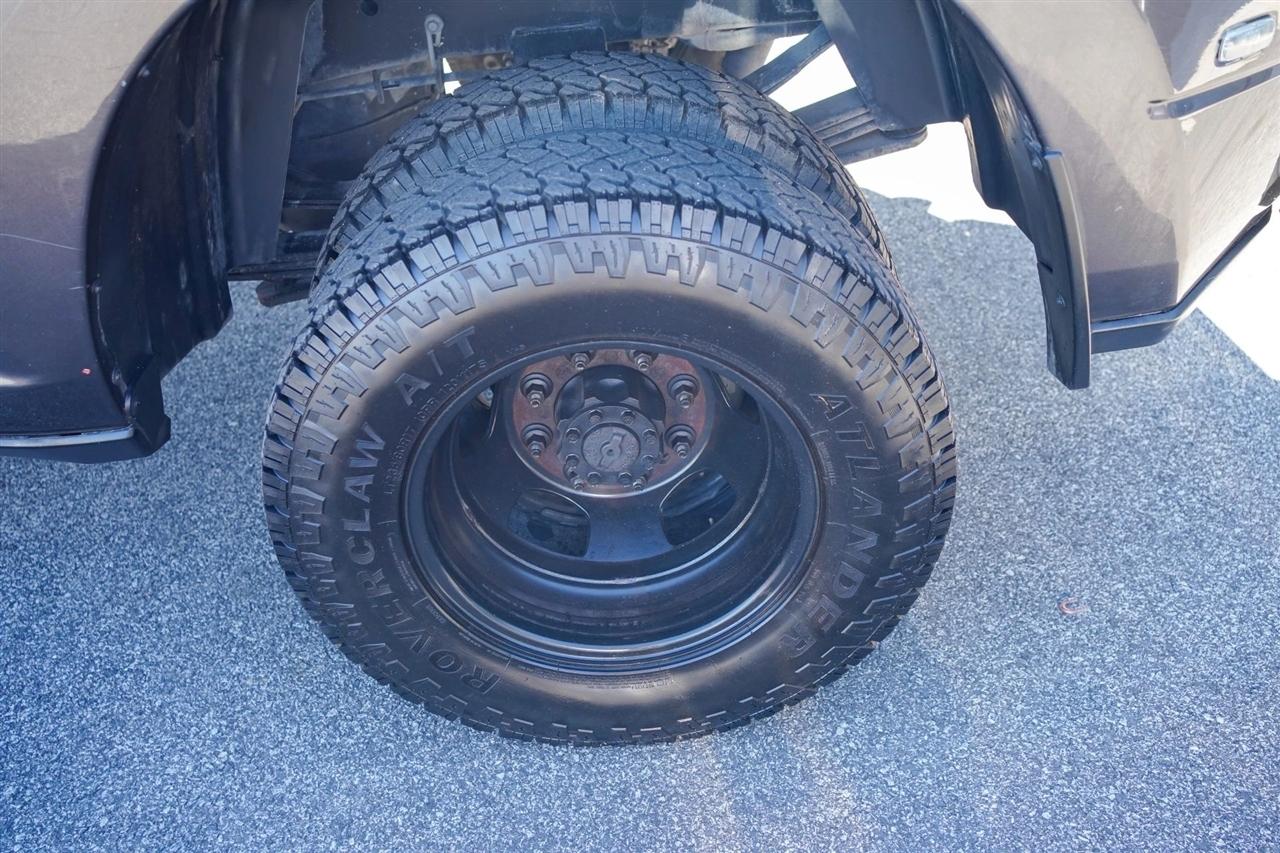 RAM 3500 Tradesman Crew Cab 4WD DRW 2021