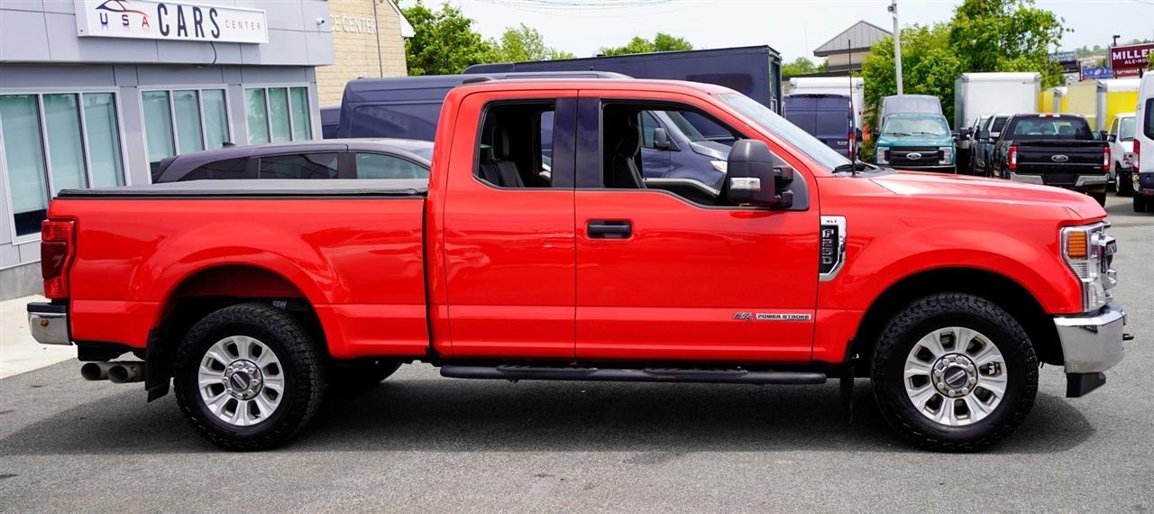 Ford F-250 SD XLT SuperCab 2WD 2022