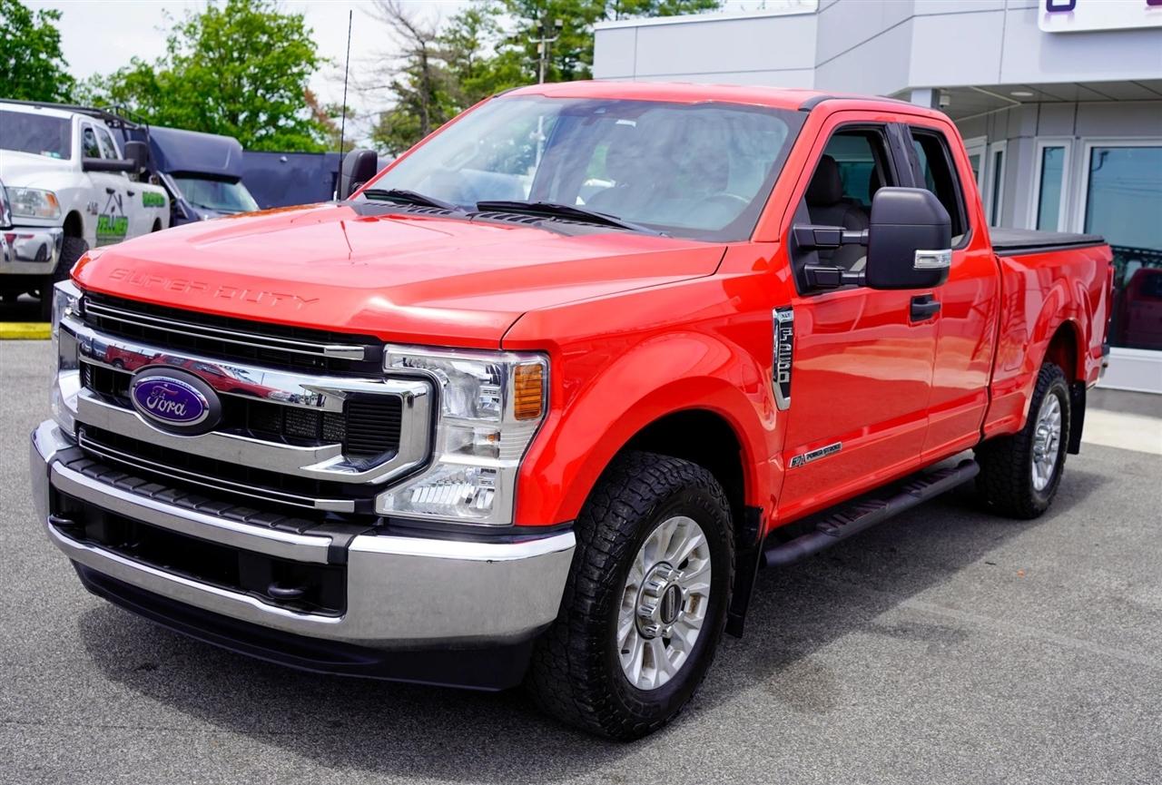 Ford F-250 SD XLT SuperCab 2WD 2022