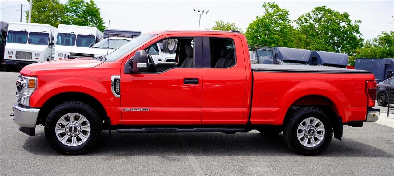 Ford F-250 SD XLT SuperCab 2WD 2022