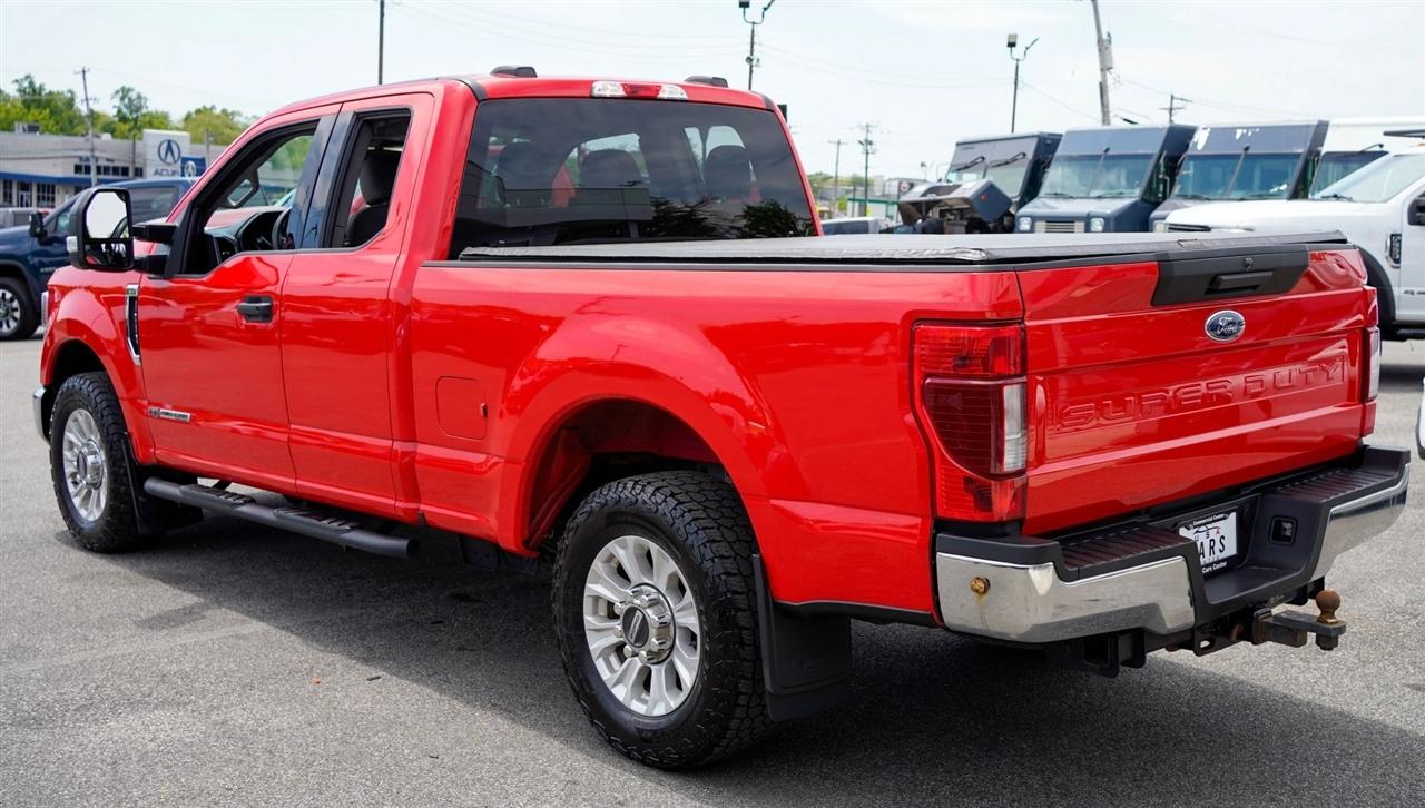 Ford F-250 SD XLT SuperCab 2WD 2022