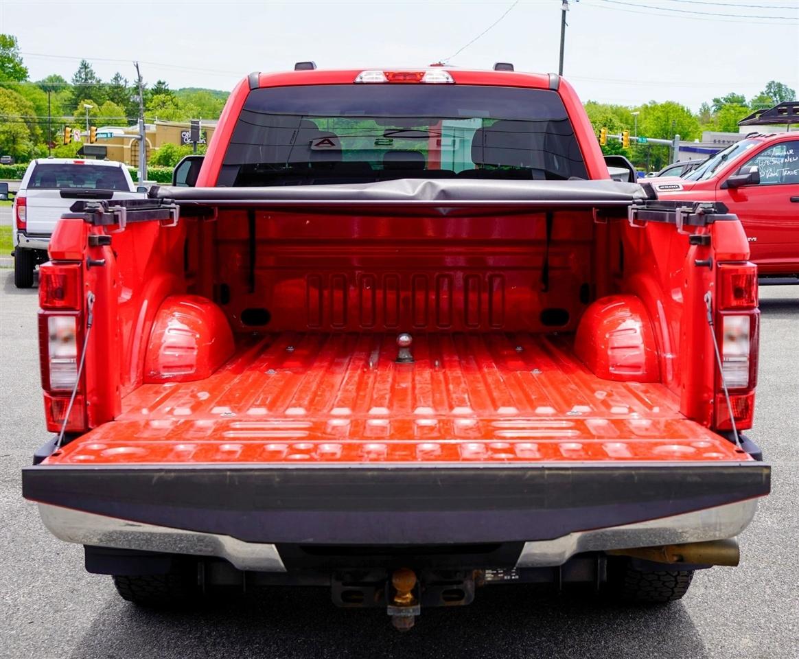 Ford F-250 SD XLT SuperCab 2WD 2022