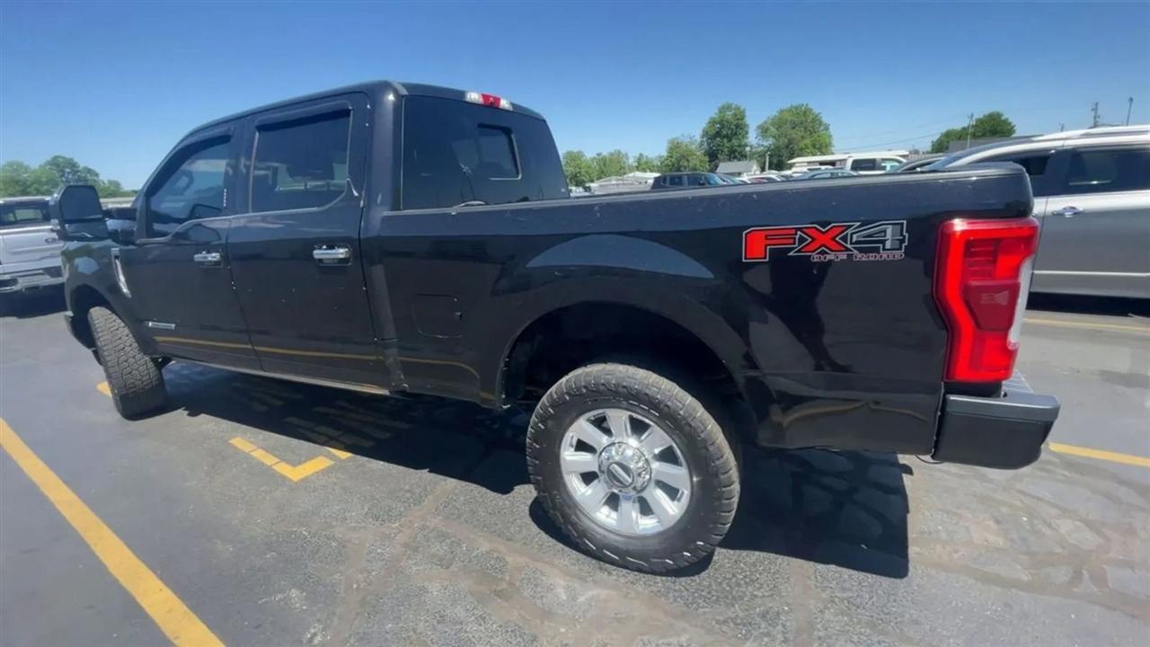 Ford F-250 SD Lariat Crew Cab 4WD 2019