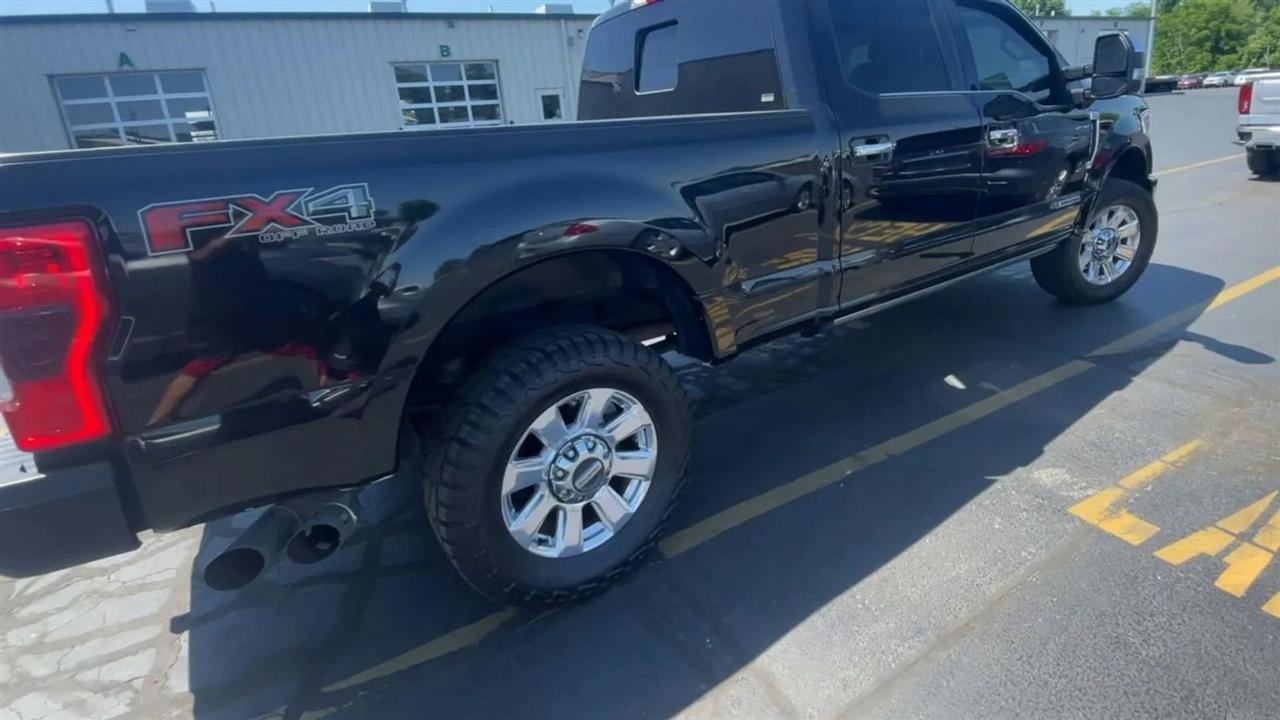 Ford F-250 SD Lariat Crew Cab 4WD 2019