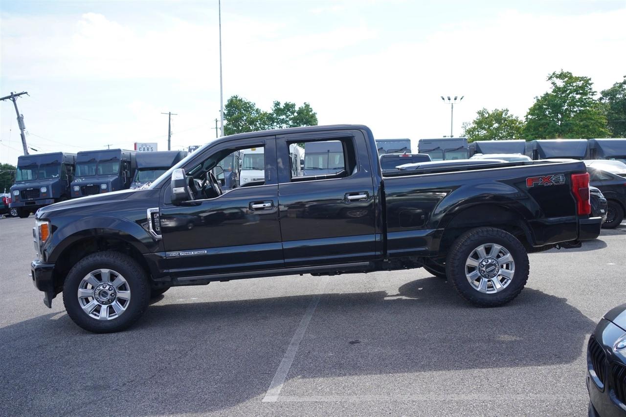 Ford F-250 SD Lariat Crew Cab 4WD 2019
