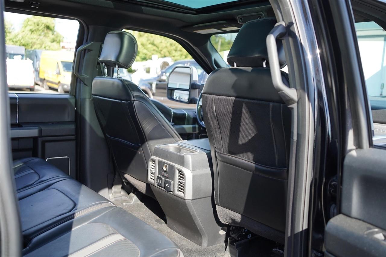 Ford F-250 SD Lariat Crew Cab 4WD 2019