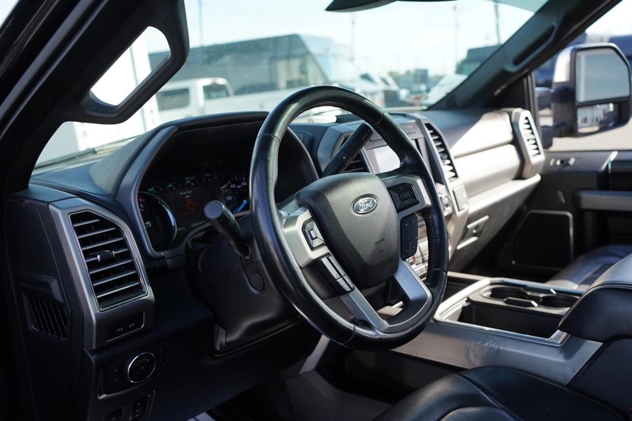 Ford F-250 SD Lariat Crew Cab 4WD 2019