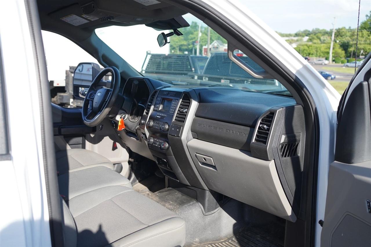 Ford F-550 Regular Cab DRW 4WD 2020