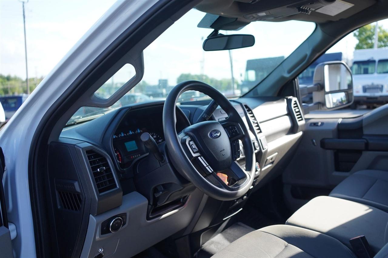 Ford F-550 Regular Cab DRW 4WD 2020