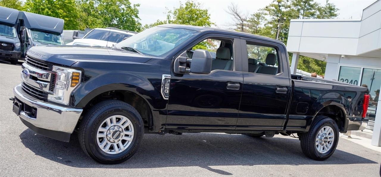 Ford F-250 SD XL Crew Cab 2WD 2018