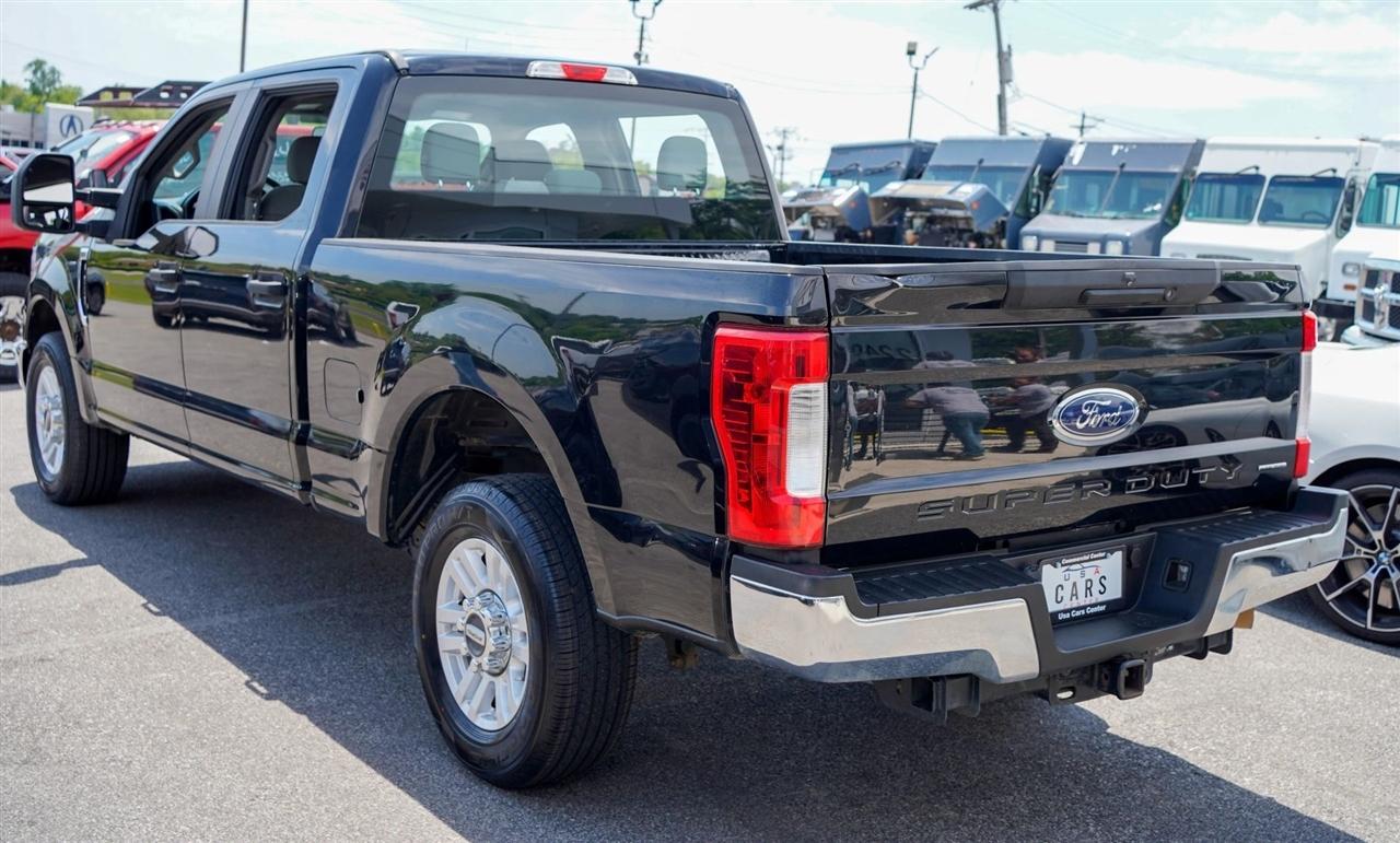 Ford F-250 SD XL Crew Cab 2WD 2018