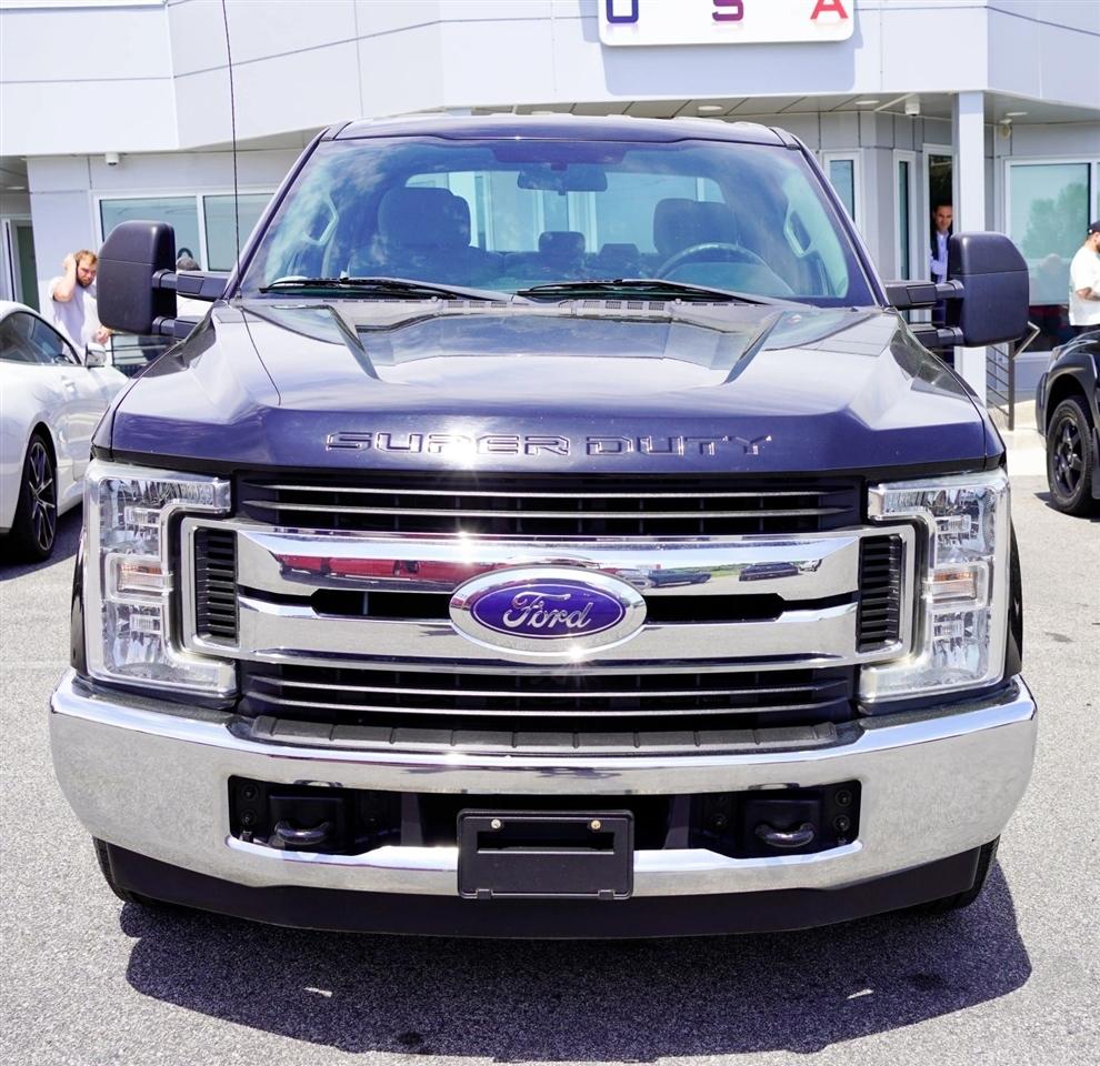 Ford F-250 SD XL Crew Cab 2WD 2018