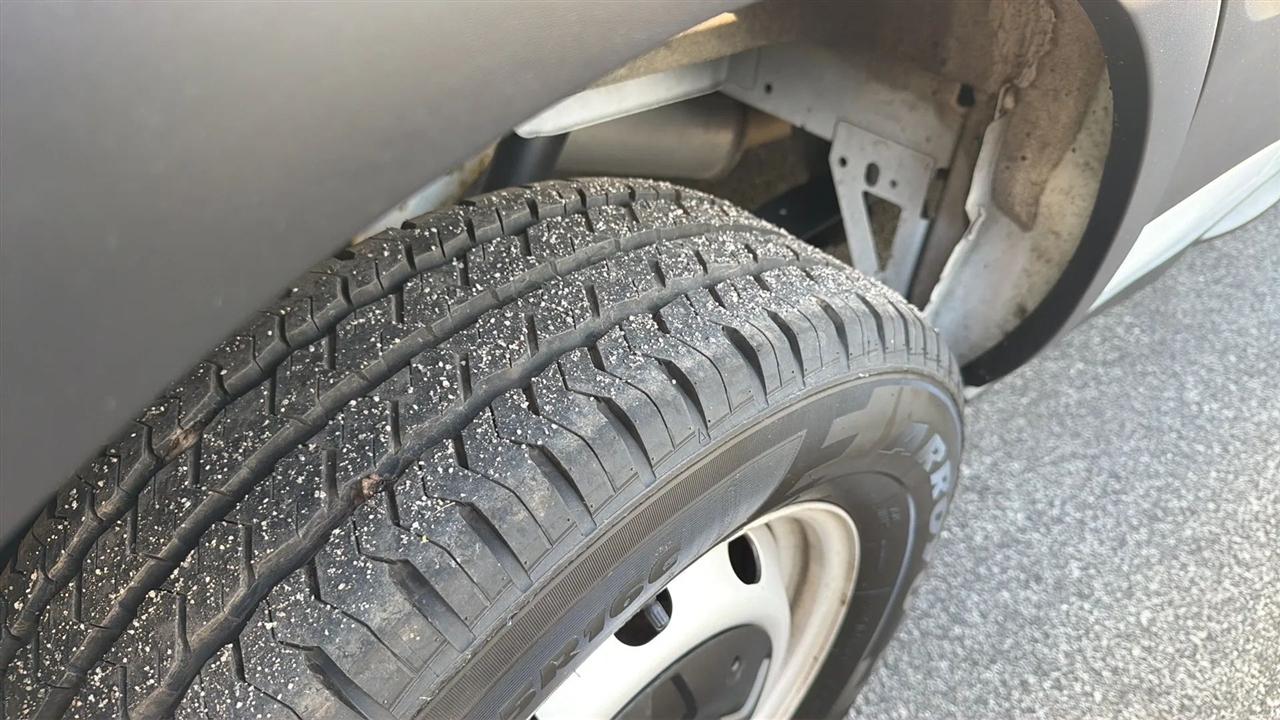 Ford Transit 250 Van Low Roof w/Sliding Pass. 130-in. WB 2021