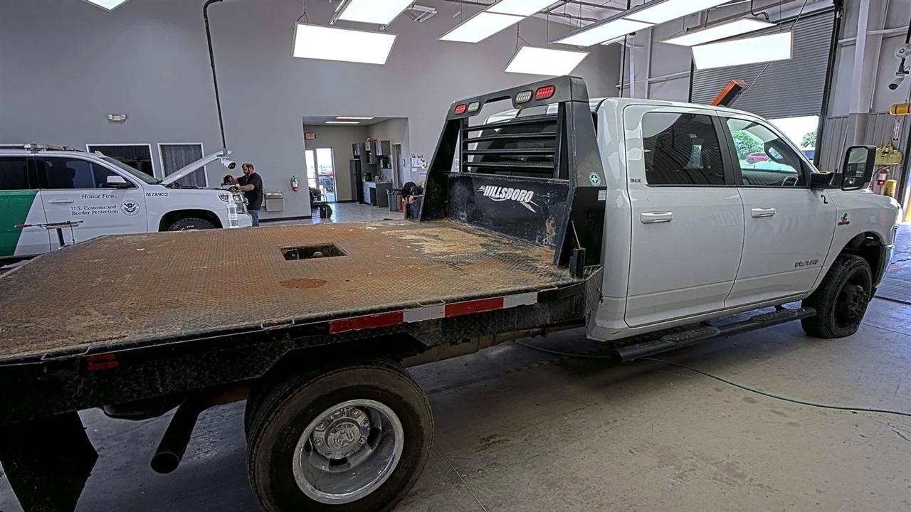 RAM 3500 Crew Cab 4WD DRW 2020