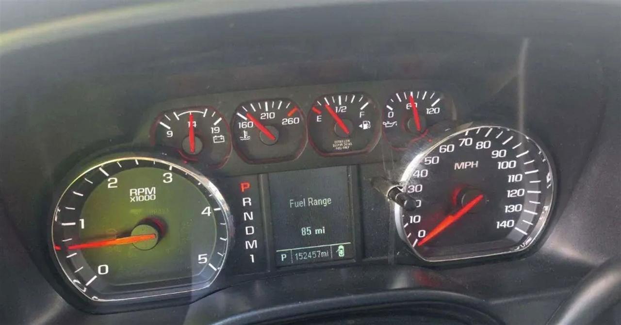 Chevrolet Silverado 3500HD Work Truck Crew Cab 4WD 2016