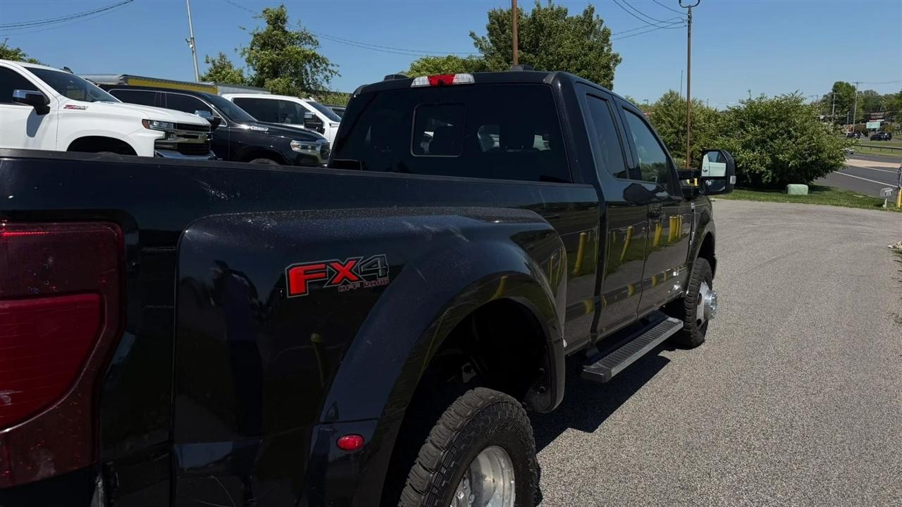 Ford F-350 SD Lariat SuperCab Long Bed 4WD DRW 2020