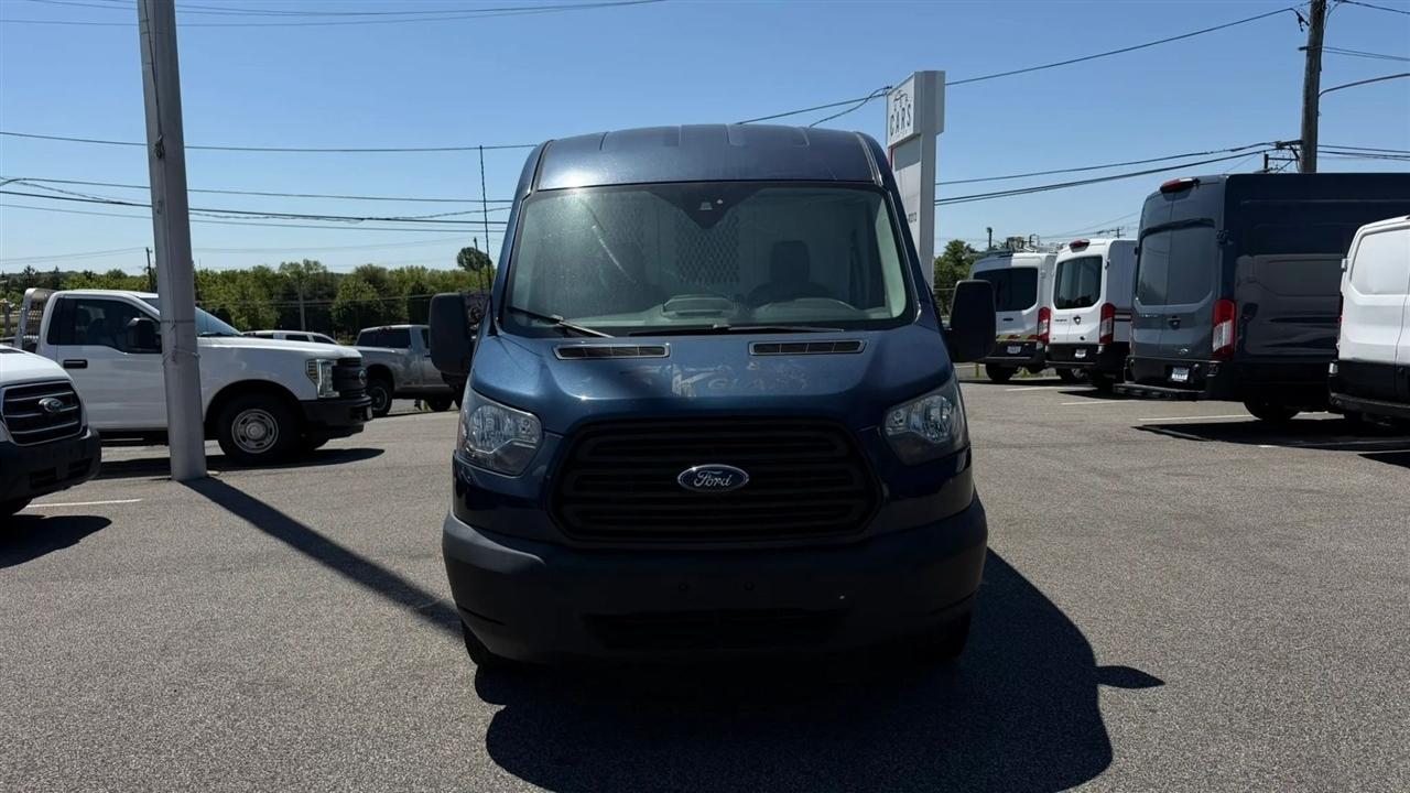 Ford Transit 250 Van Med. Roof w/Sliding Pass. 148-in. WB 2019