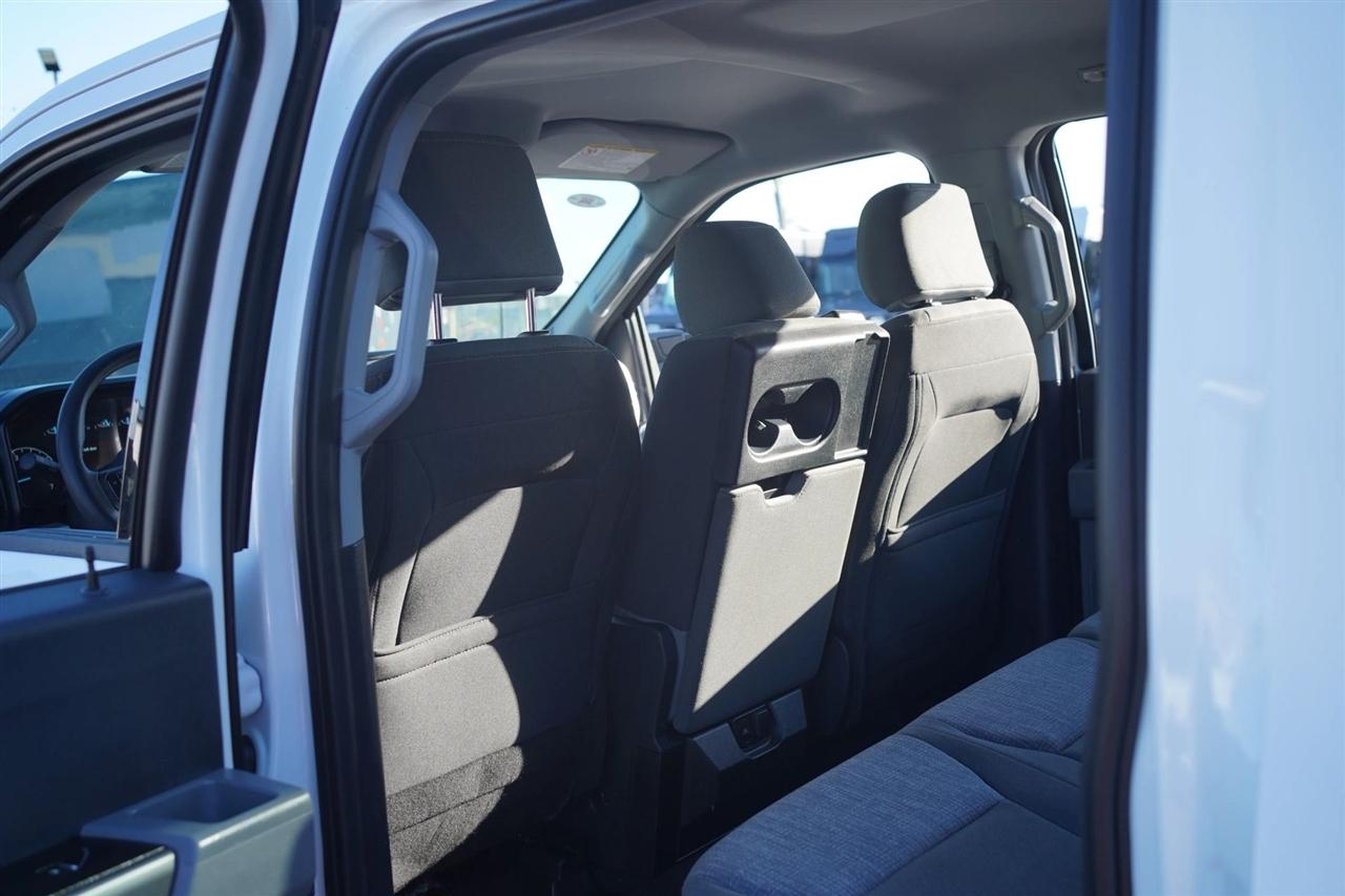Ford F-250 SD XLT Crew Cab 4WD 2025