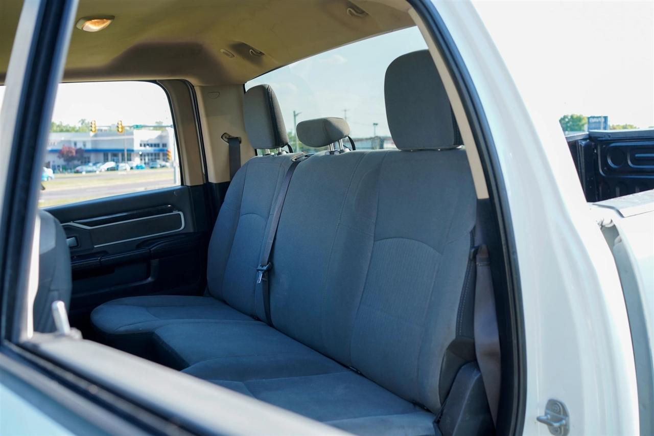 RAM 2500 Tradesman Crew Cab SWB 4WD 2020