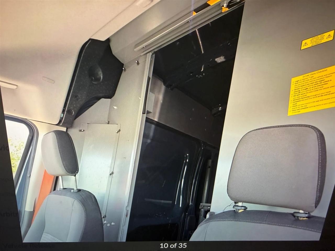 Ford Transit 250 Van High Roof w/Sliding Pass. 148-in. WB EL 2020