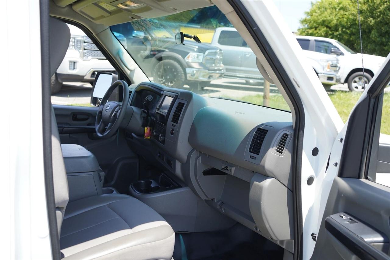 Nissan NV Cargo 2500 HD SV V6 High Roof 2019