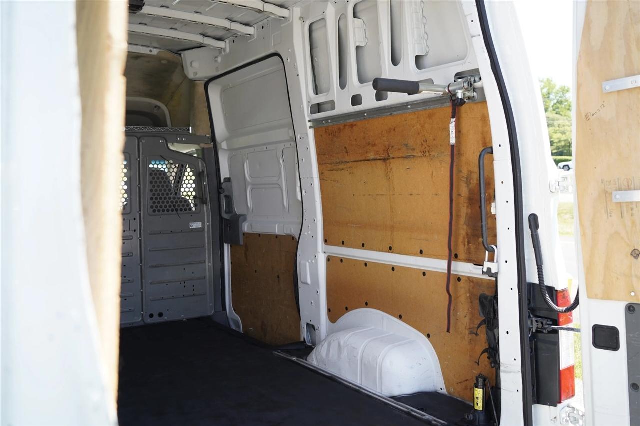 Nissan NV Cargo 2500 HD SV V6 High Roof 2019