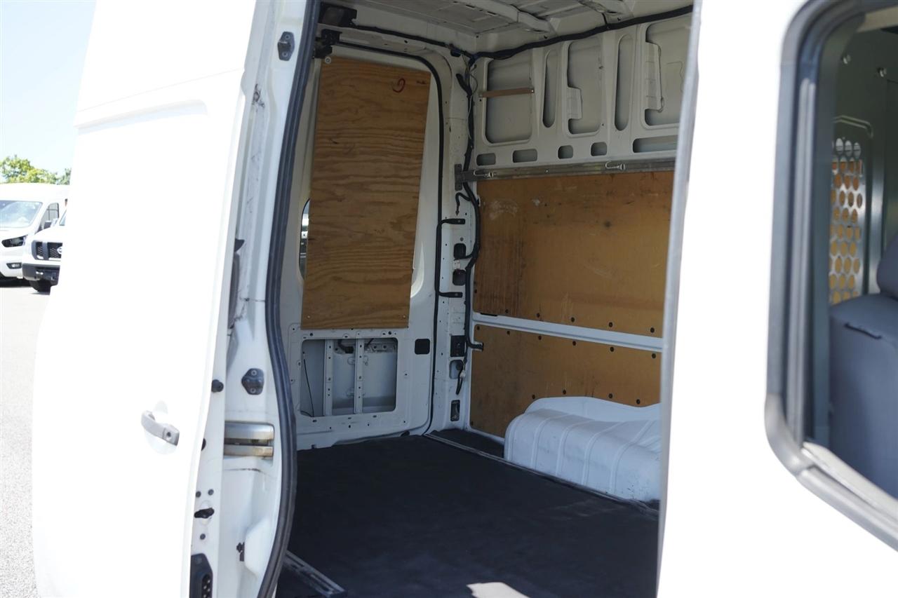 Nissan NV Cargo 2500 HD SV V6 High Roof 2019