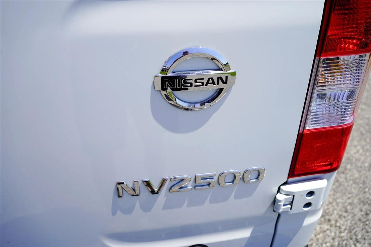 Nissan NV Cargo 2500 HD SV V6 High Roof 2019