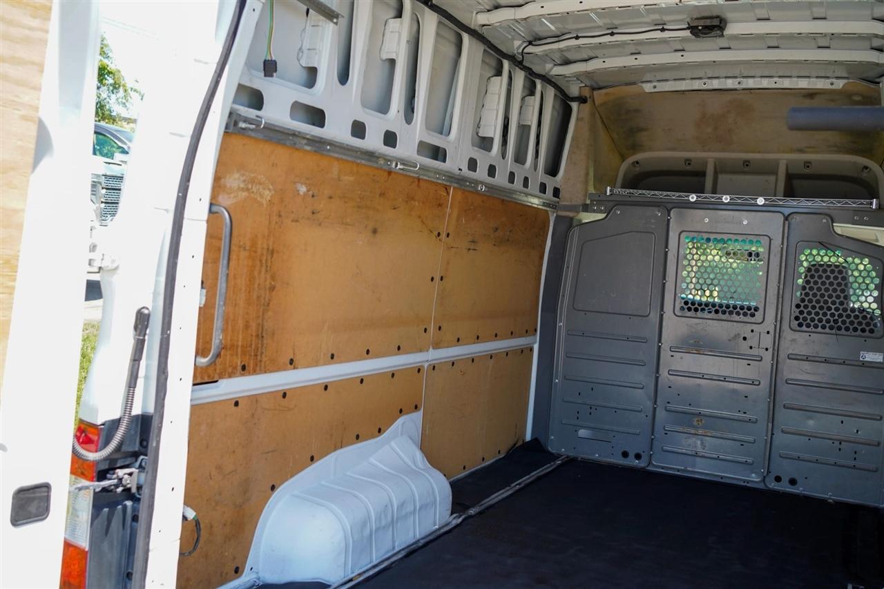 Nissan NV Cargo 2500 HD SV V6 High Roof 2019