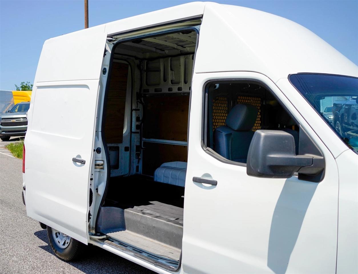 Nissan NV Cargo 2500 HD SV V6 High Roof 2019