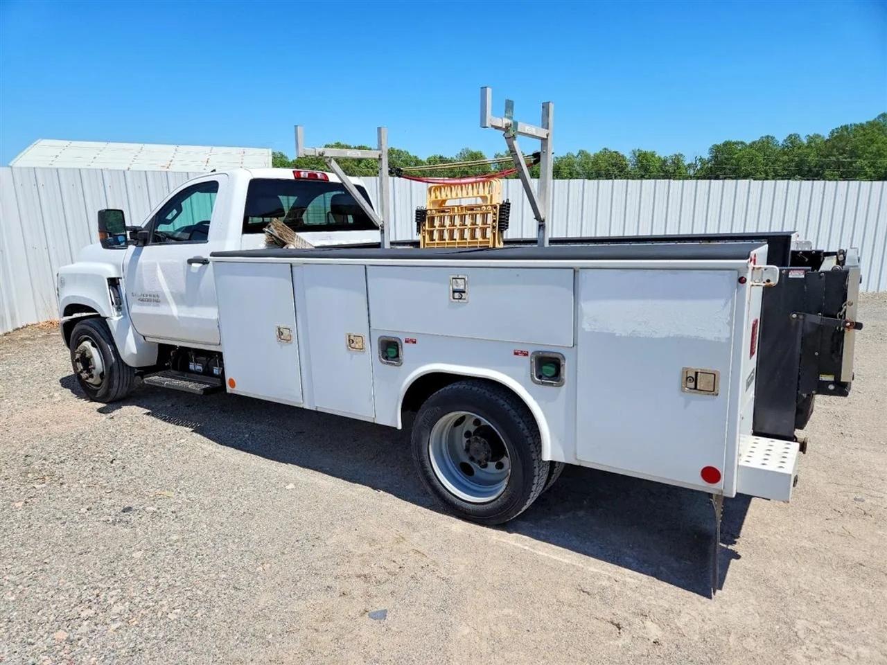 2019 Chevrolet Silverado Medium Duty 