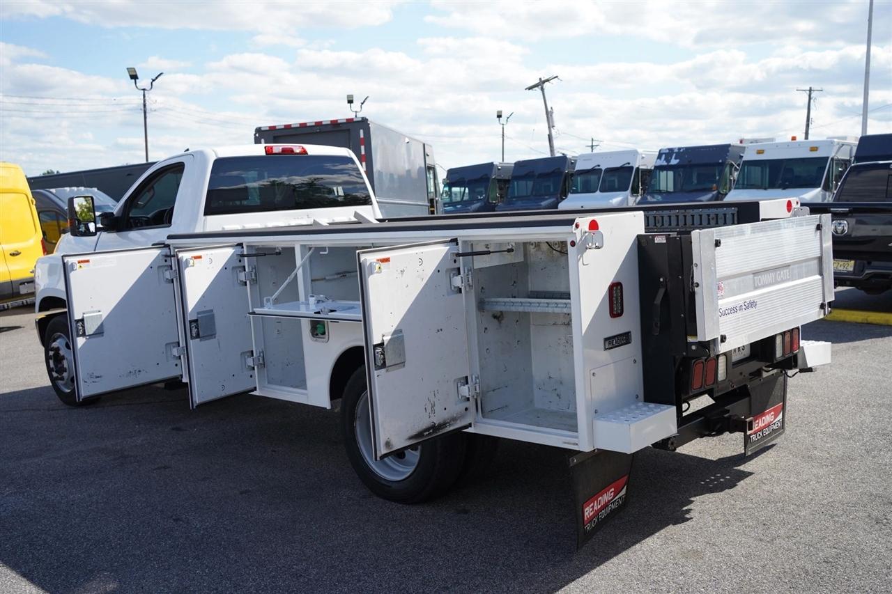 Chevrolet Silverado Medium Duty  2019