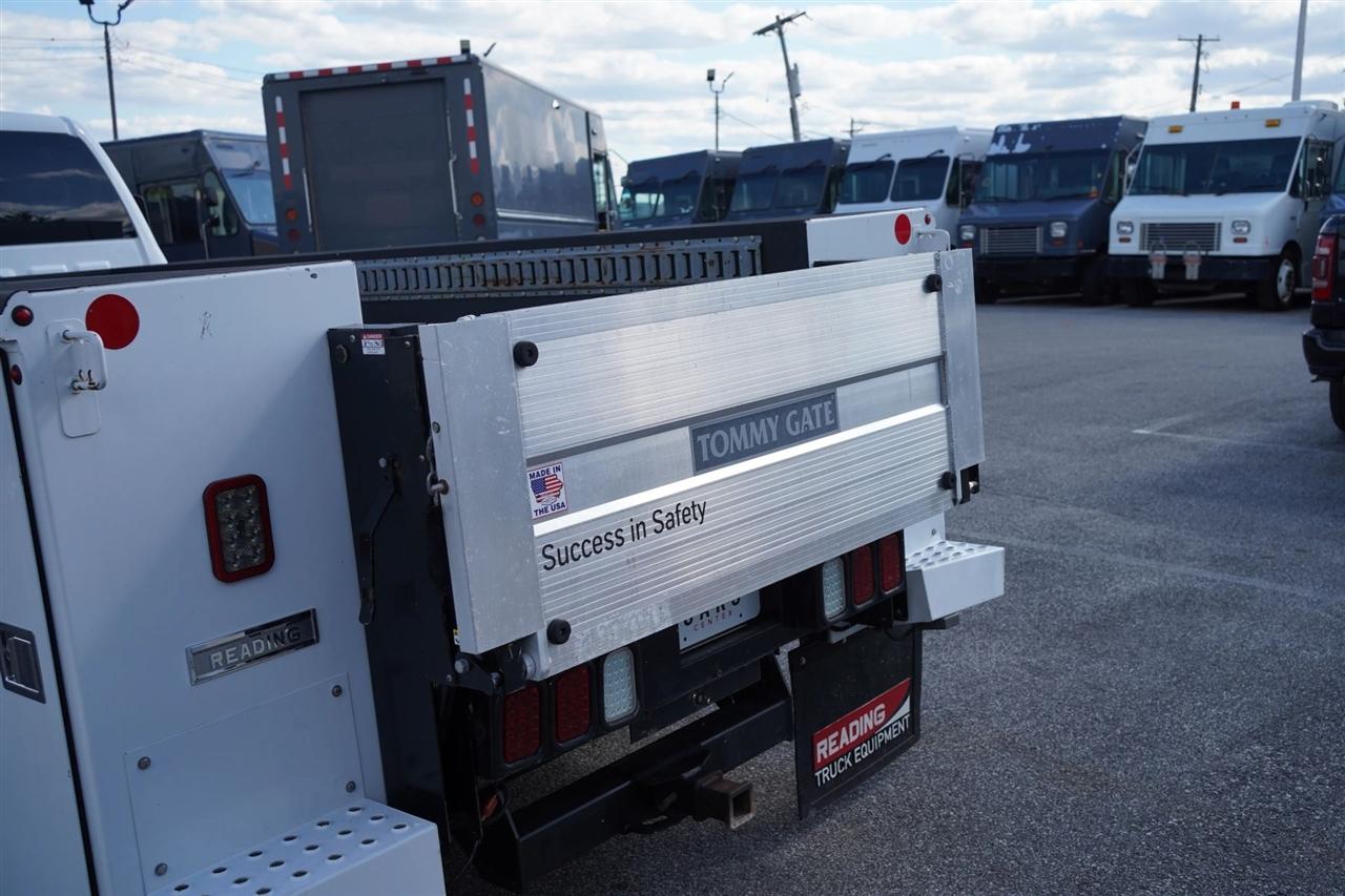 Chevrolet Silverado Medium Duty  2019