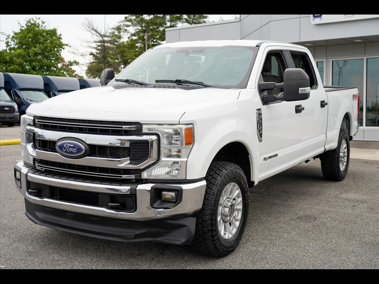2020 Ford F-250 XLT 4x4 Crew Cab 8' Box's photo