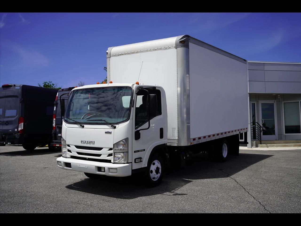Isuzu NPR  2019