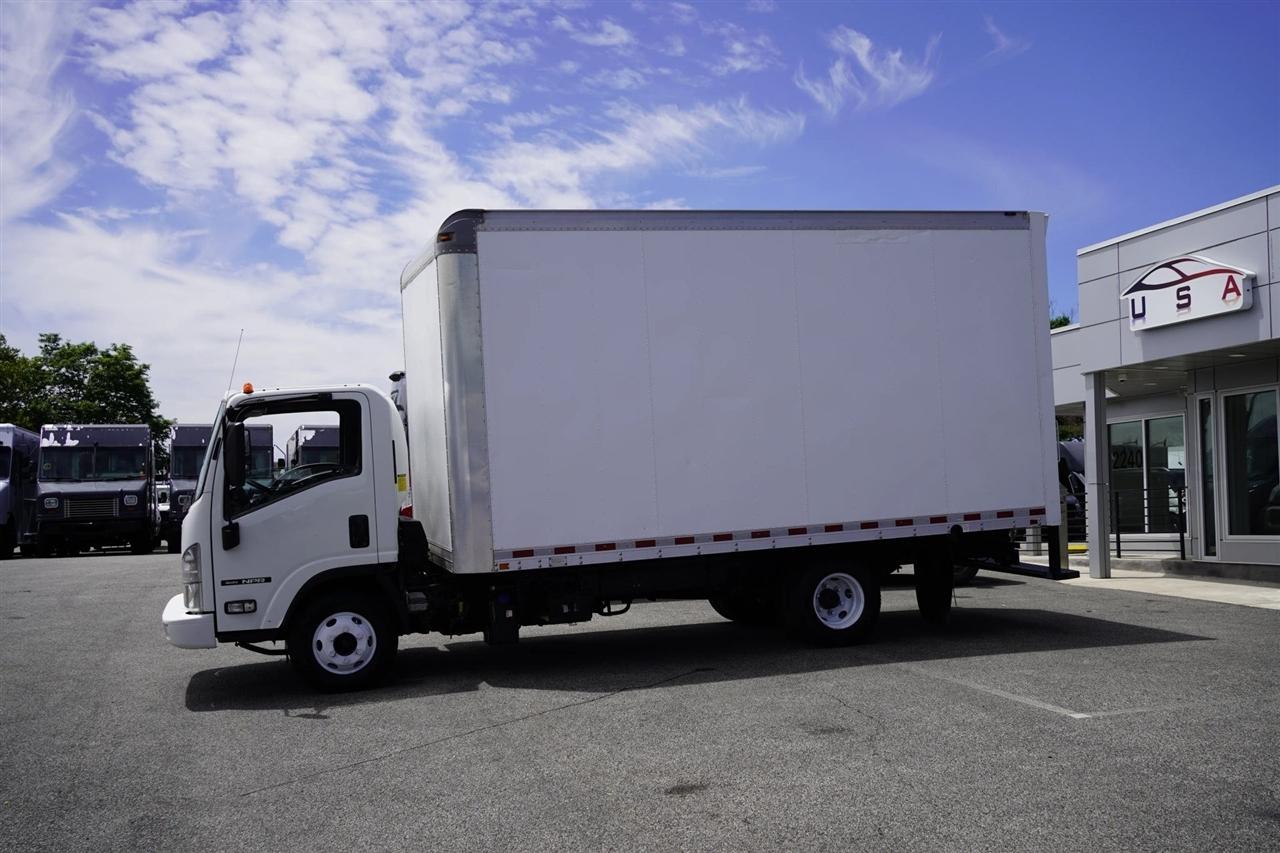 Isuzu NPR  2019