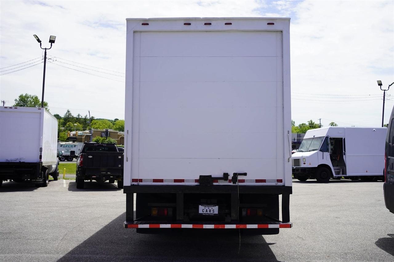 Isuzu NPR  2019