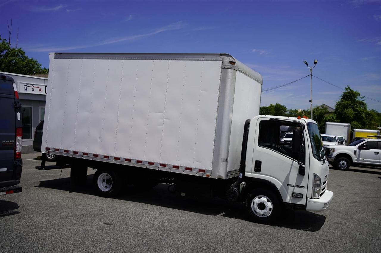 Isuzu NPR  2019