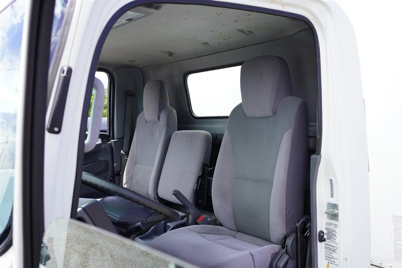 Isuzu NPR  2019