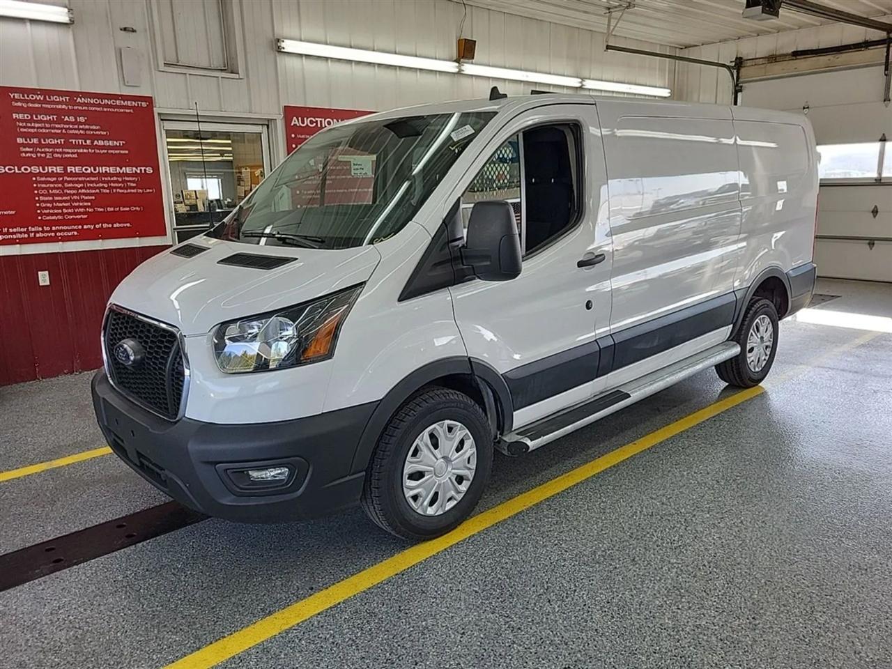 Ford Transit 250 Van 2024