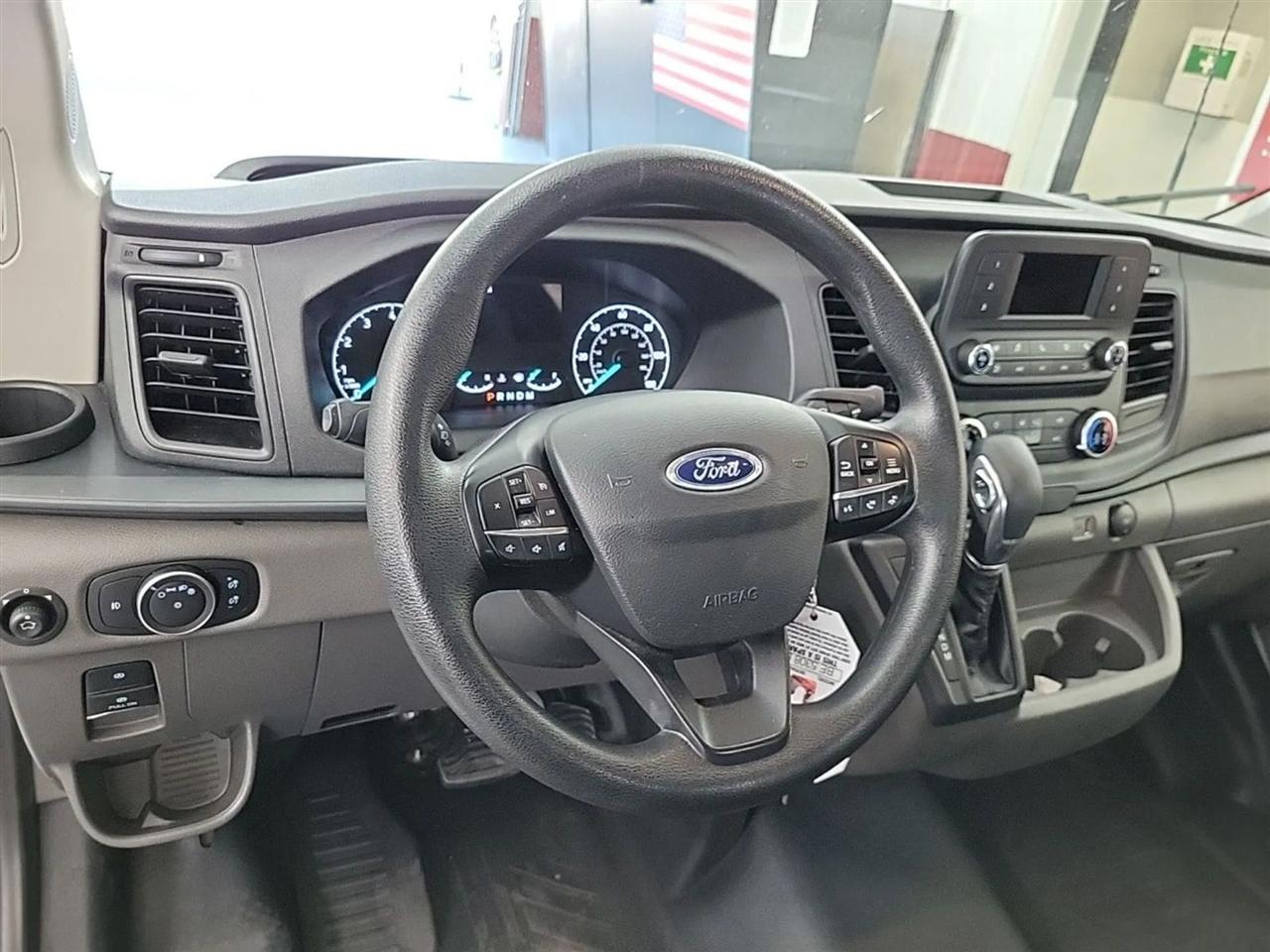 Ford Transit 250 Van 2024