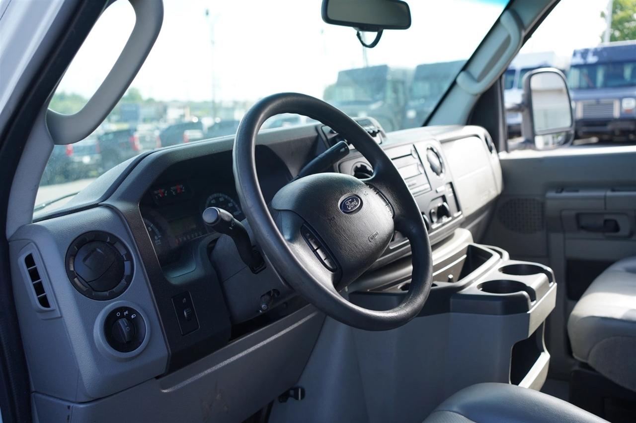 Ford Econoline E450 2016