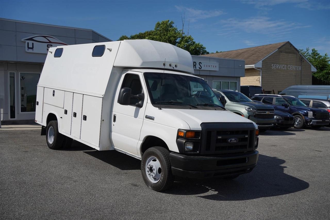 Ford Econoline E450 2016