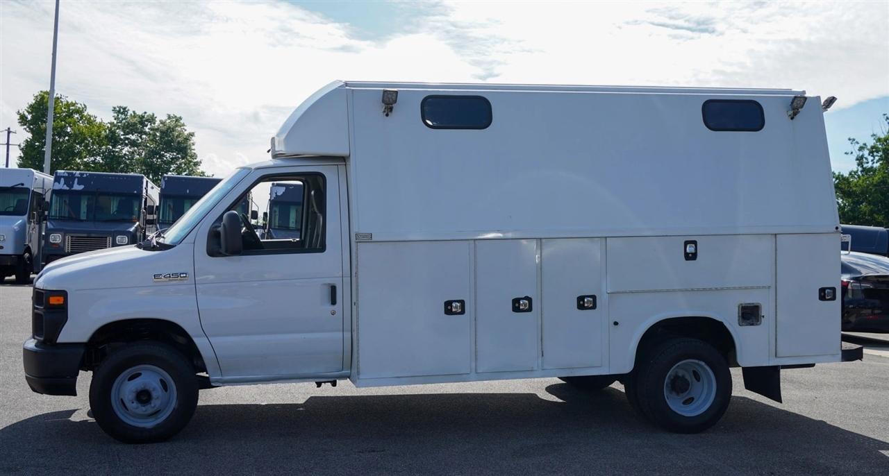 Ford Econoline E450 2016