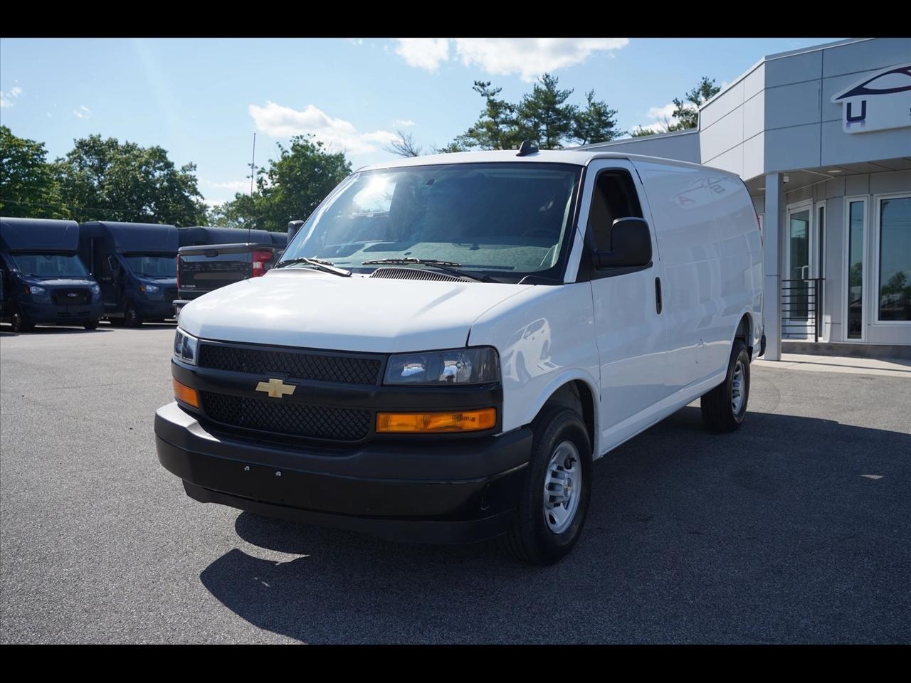 2025 Chevrolet Express 2500 Cargo