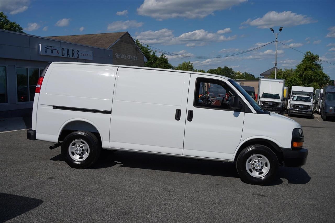 Chevrolet Express 2500 Cargo 2025
