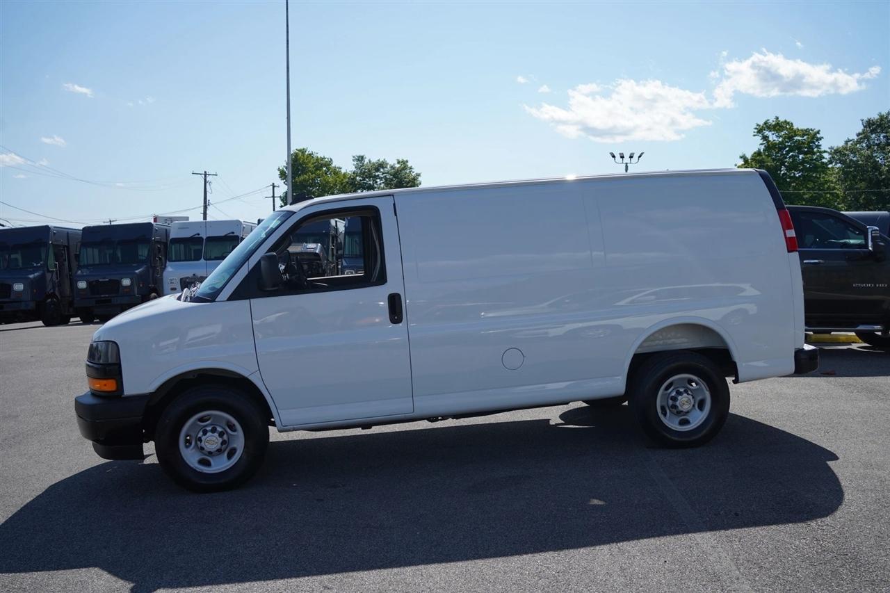 Chevrolet Express 2500 Cargo 2025