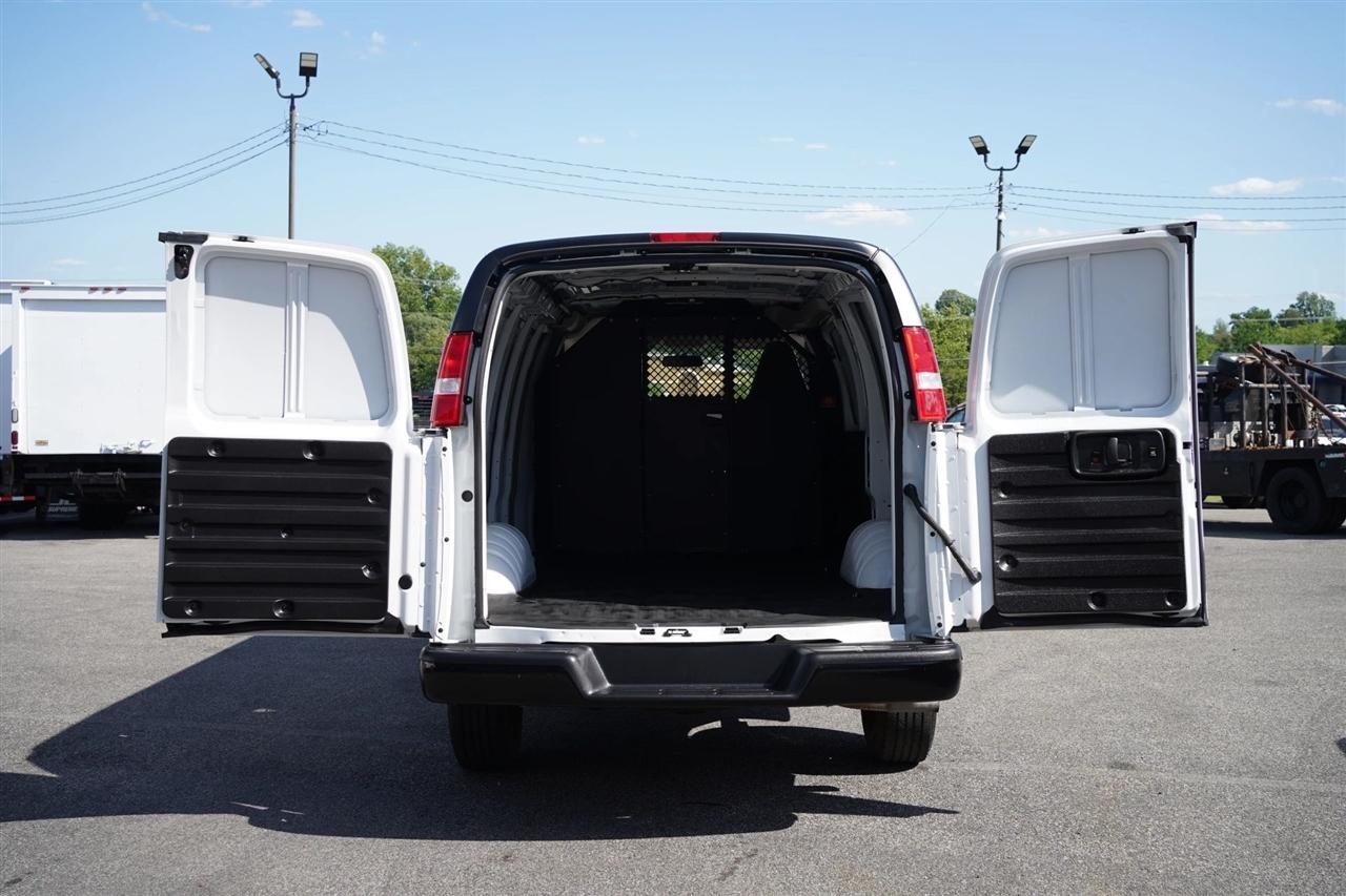 Chevrolet Express 2500 Cargo 2025