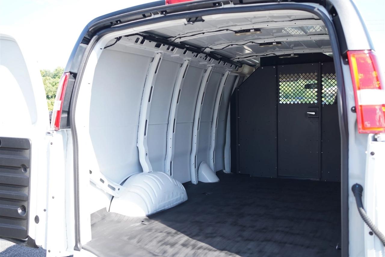 Chevrolet Express 2500 Cargo 2025